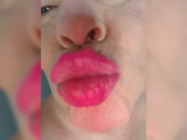 hotzlata live cam preview