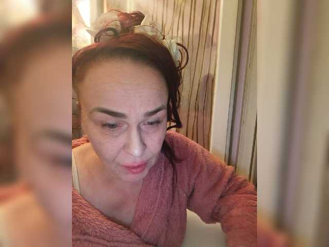 hotzlata live cam preview