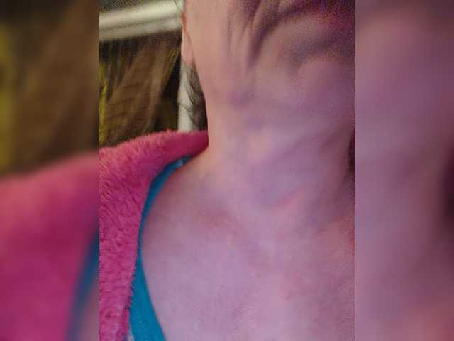 hotzlata live cam preview