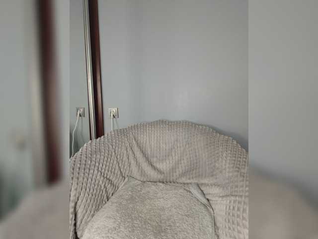 hotzlata live cam preview