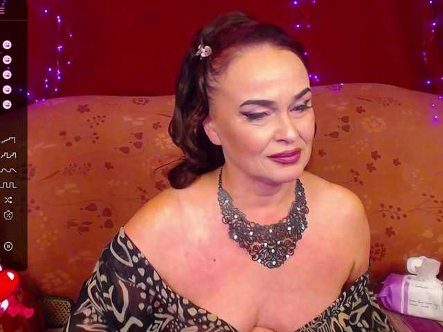 ladyzlata live cam on BongaCams