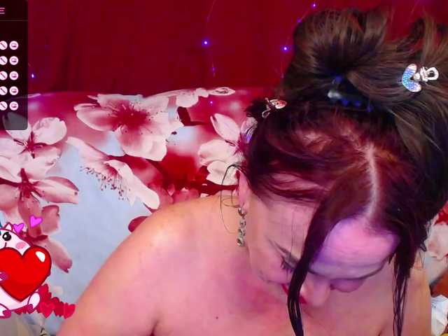 ladyzlata live cam on BongaCams