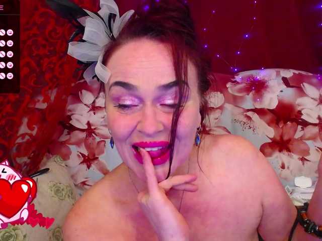 ladyzlata live cam on BongaCams