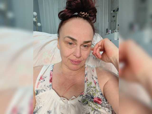 hotzlata live cam preview