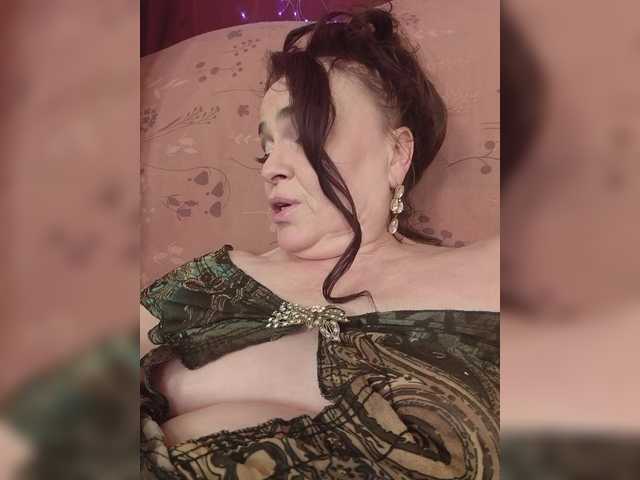 ladyzlata live cam on BongaCams