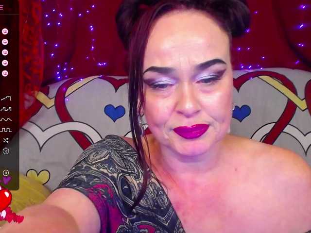 ladyzlata live cam on BongaCams