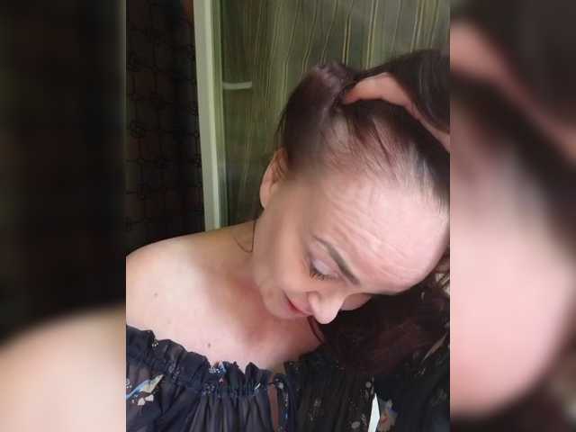 ladyzlata, live now on BongaCams