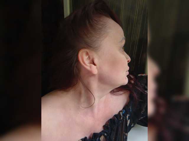 ladyzlata, live now on BongaCams