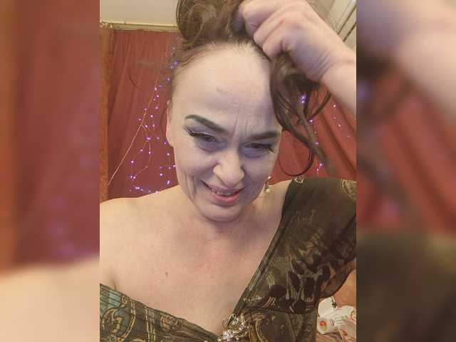 ladyzlata live cam on BongaCams