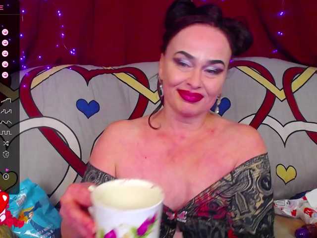 ladyzlata live cam on BongaCams