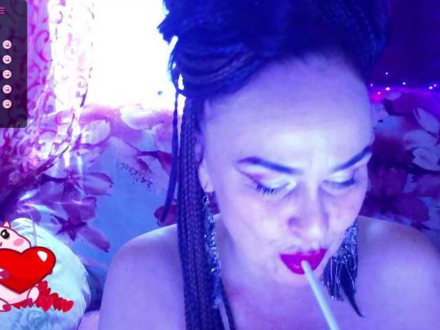 ladyzlata live cam on BongaCams