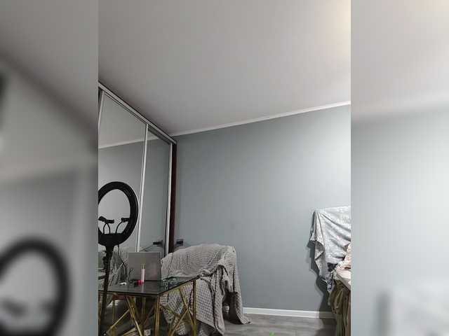 hotzlata live cam preview