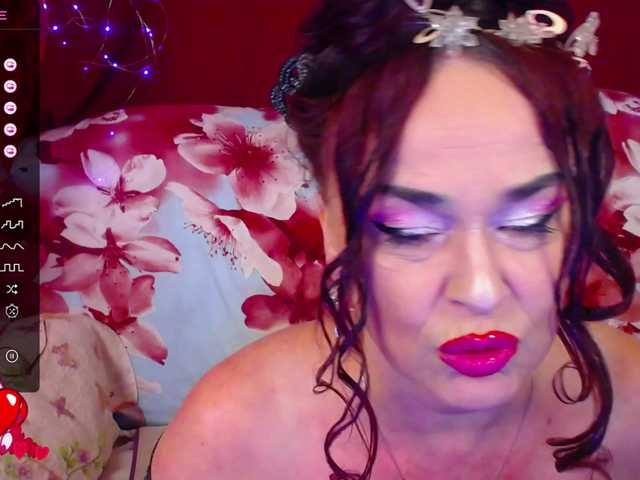 ladyzlata live cam on BongaCams