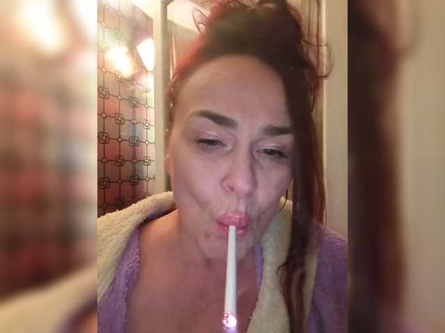 hotzlata live cam preview