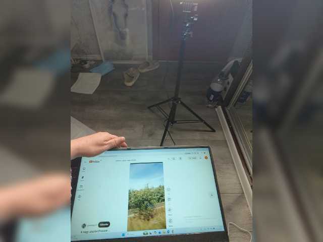 hotzlata live cam preview
