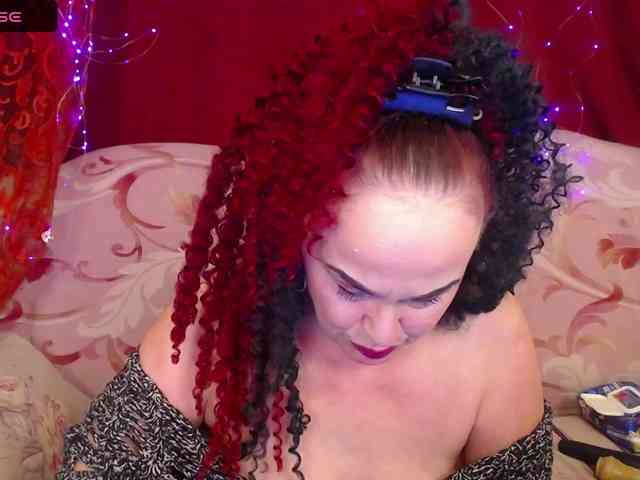 hotzlata webcam
