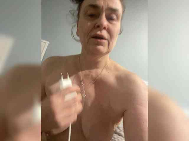 hotzlata webcam