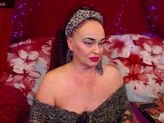hotzlata webcam