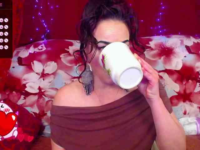 hotzlata webcam