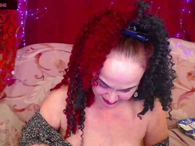 hotzlata webcam