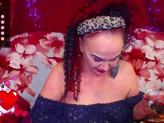 hotzlata webcam