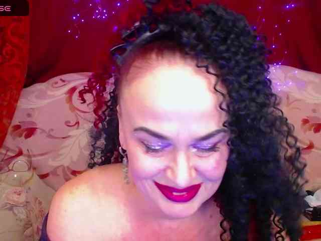 hotzlata webcam