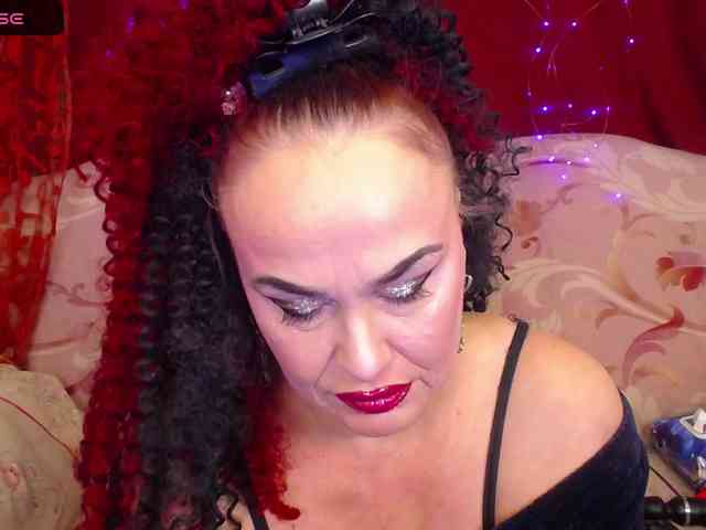 hotzlata webcam