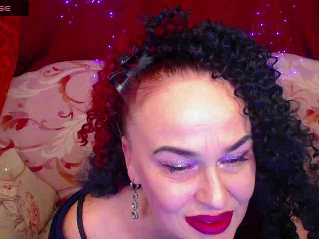 hotzlata webcam