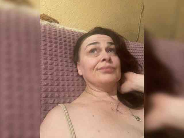 hotzlata webcam