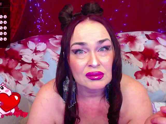 hotzlata webcam