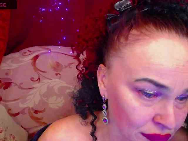 hotzlata webcam