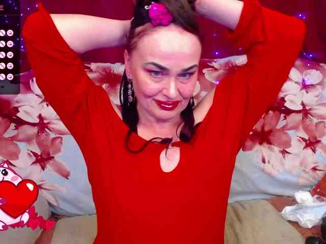 hotzlata webcam