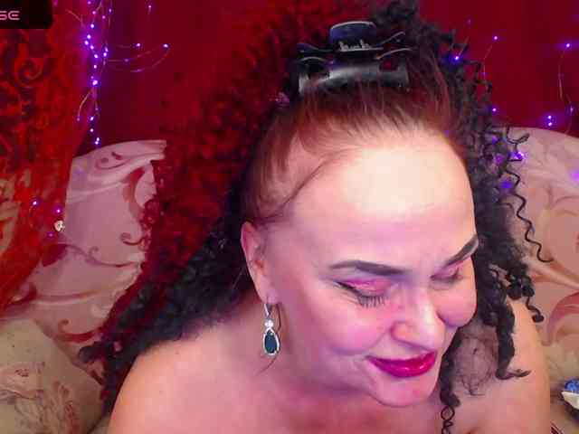 hotzlata webcam