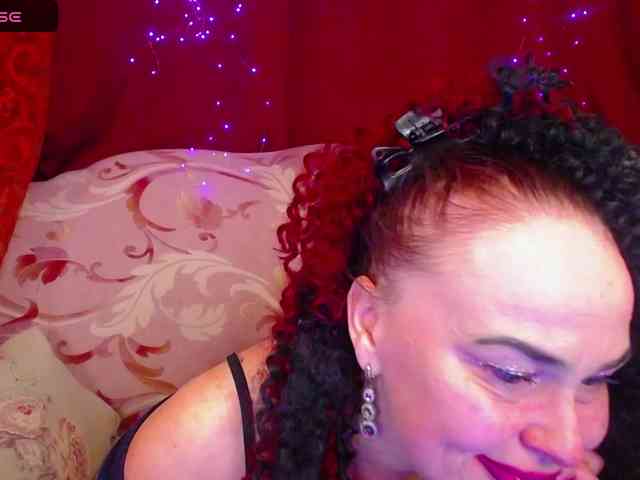 hotzlata webcam