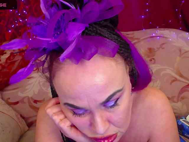 hotzlata webcam