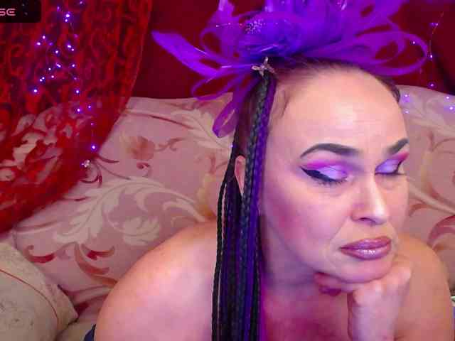 hotzlata webcam