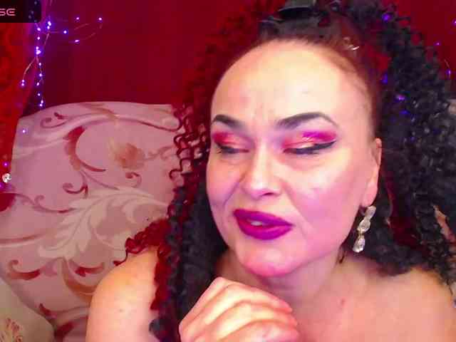 hotzlata webcam