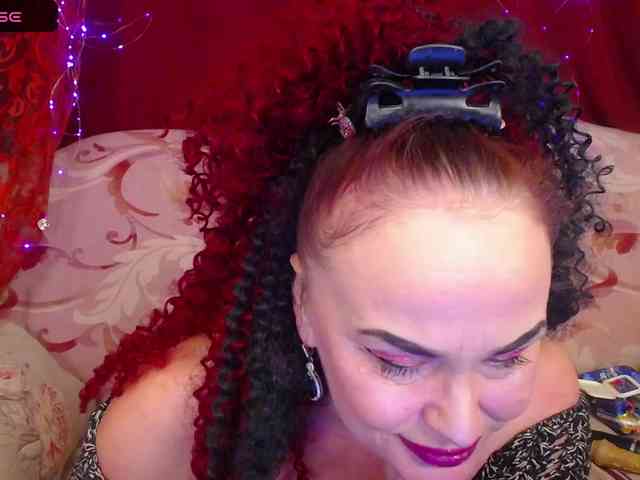 hotzlata webcam