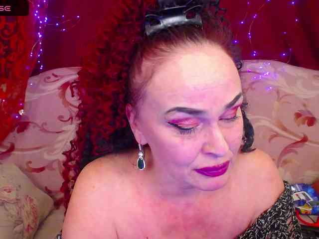 hotzlata webcam