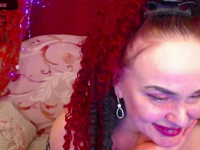 hotzlata webcam