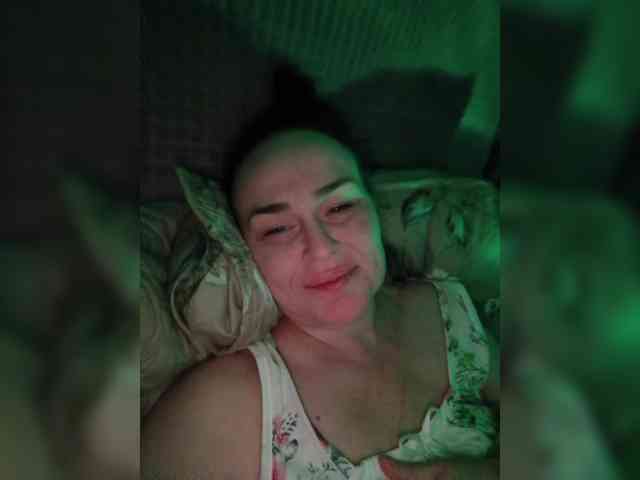 hotzlata webcam