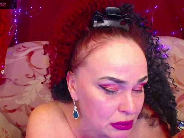 hotzlata webcam