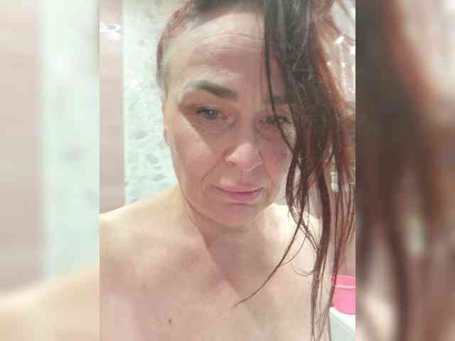 hotzlata webcam