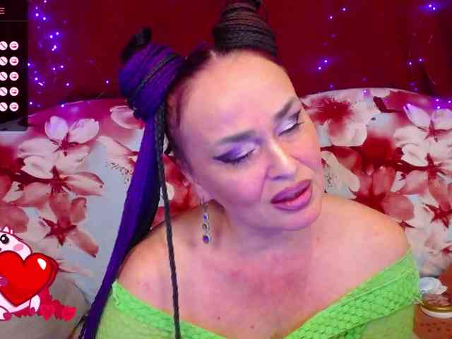 hotzlata webcam