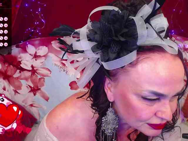 hotzlata webcam