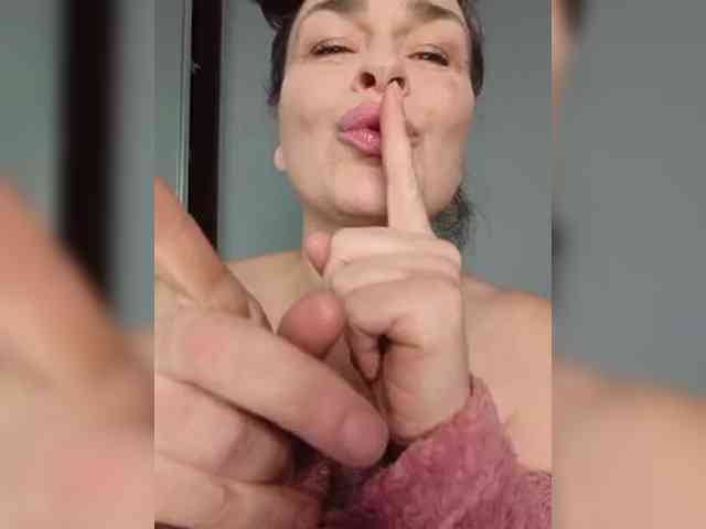 hotzlata webcam