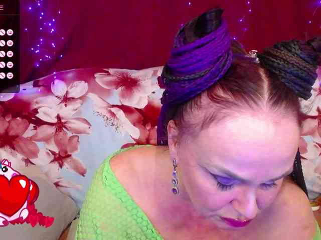 hotzlata webcam