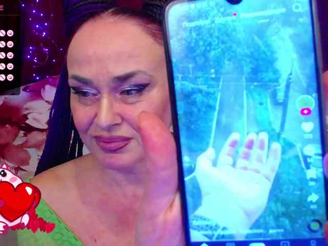hotzlata webcam