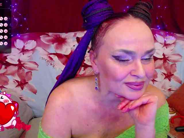 hotzlata webcam