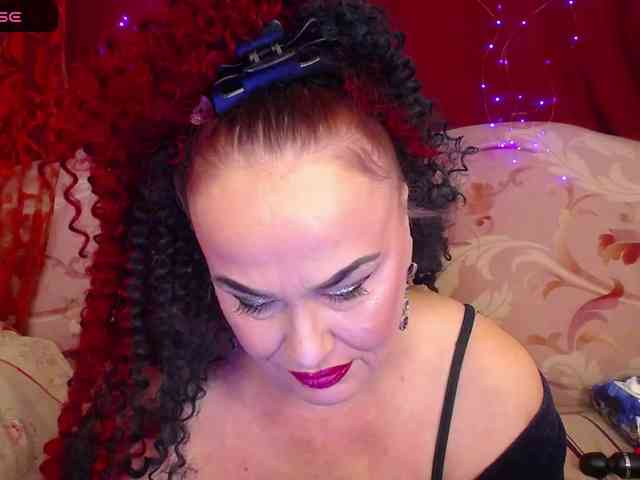 hotzlata webcam